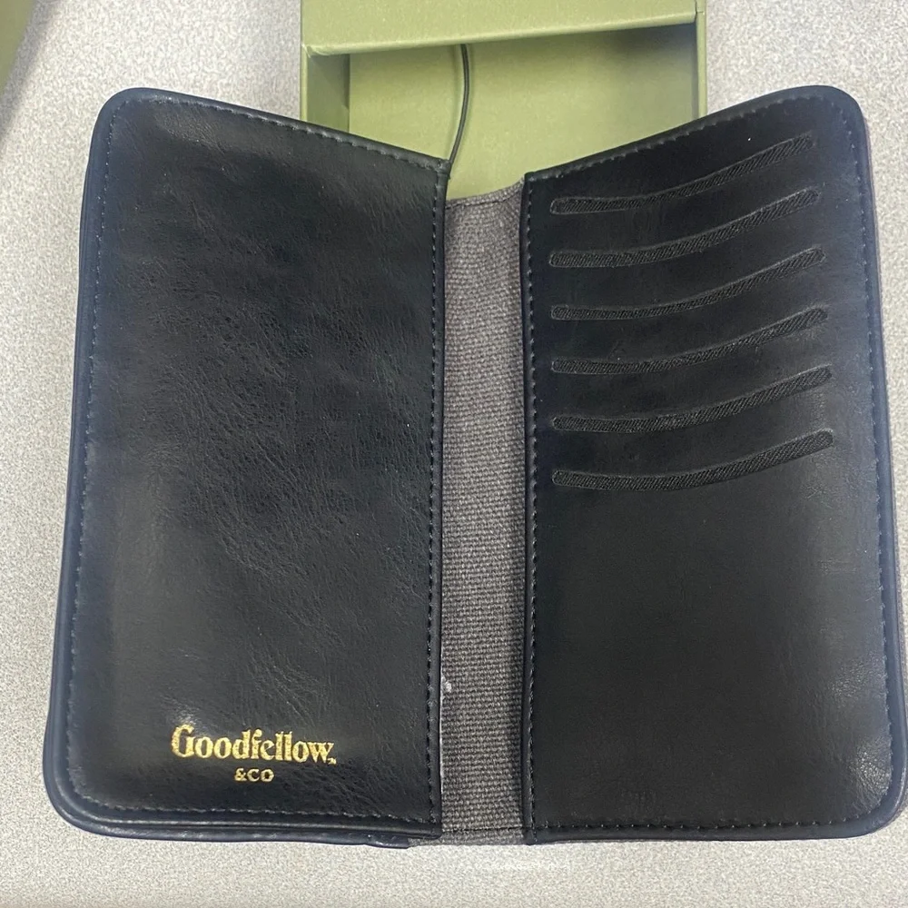 Goodfellow & Co Black Leather Smartphone Wallet/Cardholder